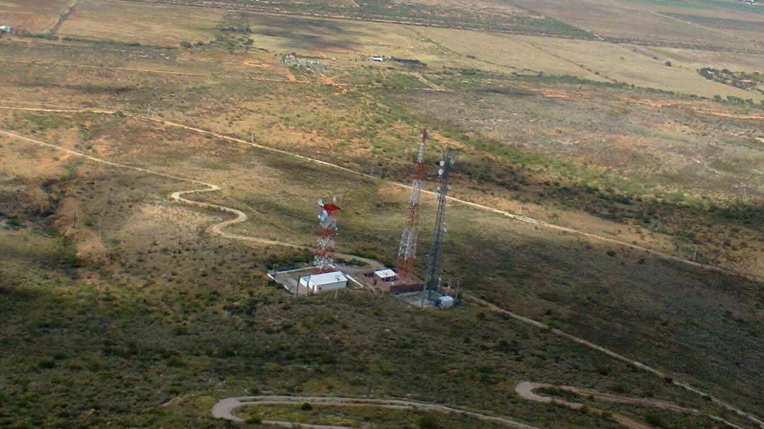 Sitio de telecomunicaciones en zona rural de México